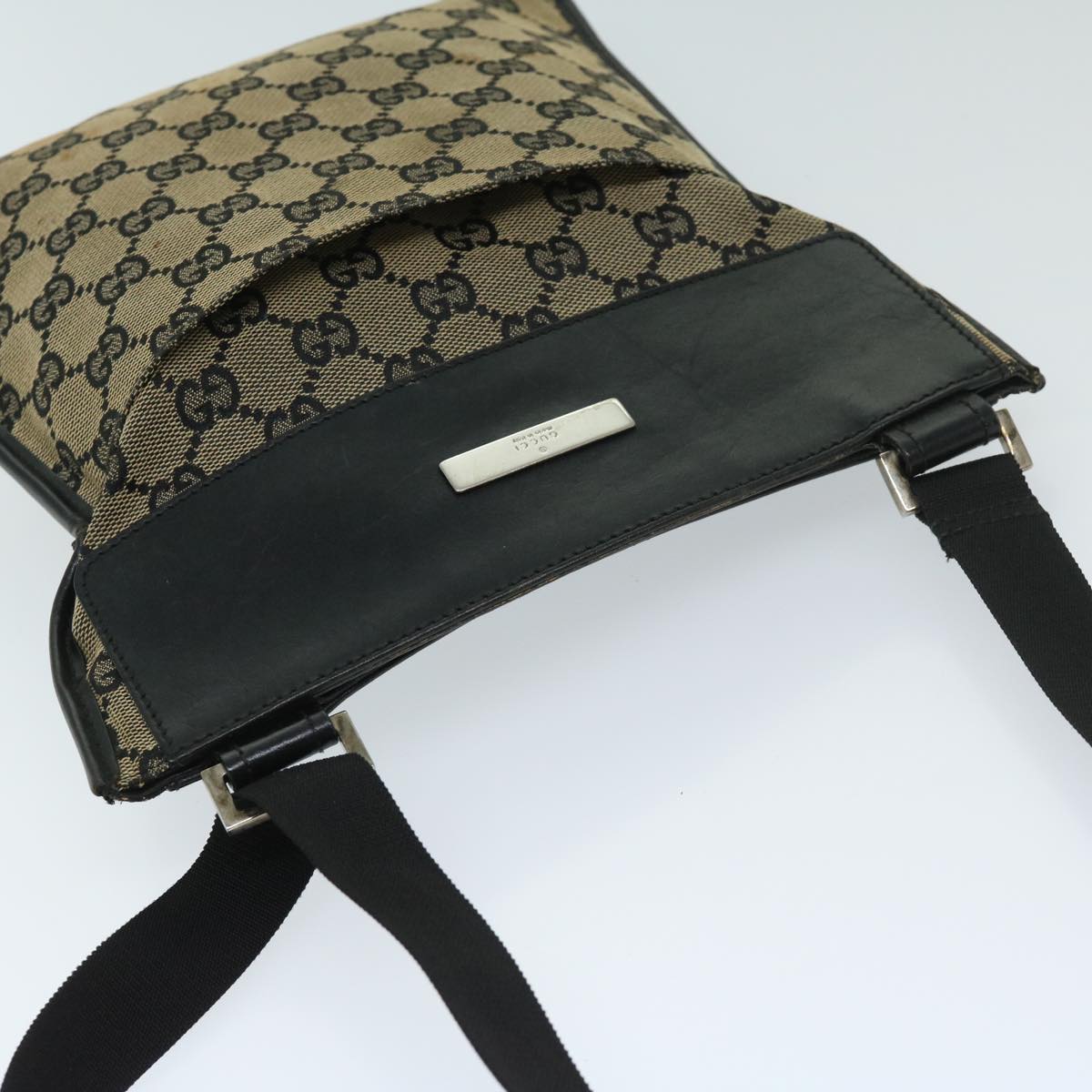 Luxury Gucci Trending 2025 Gg Canvas Canvas Shoulder Bag