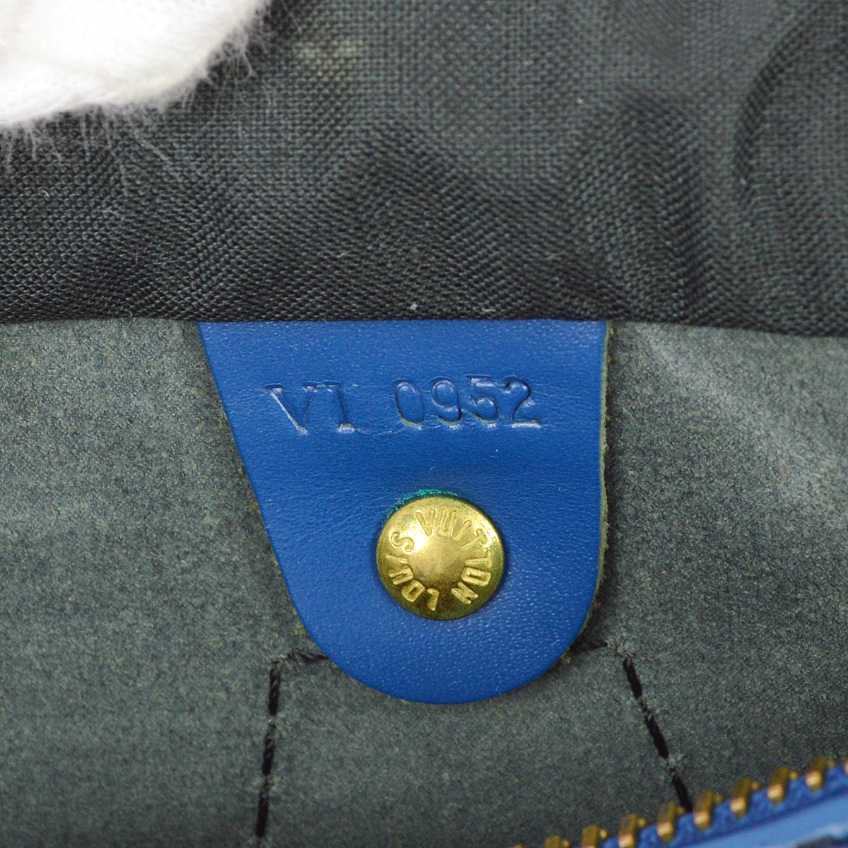 Louis Vuitton 1992 Blue Epi Speedy 25 Handbag M43015