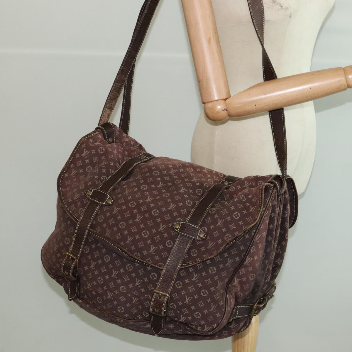 LOUIS VUITTON Monogram Mini Lin Saumur XL Shoulder Bag Ebene M95220 92467