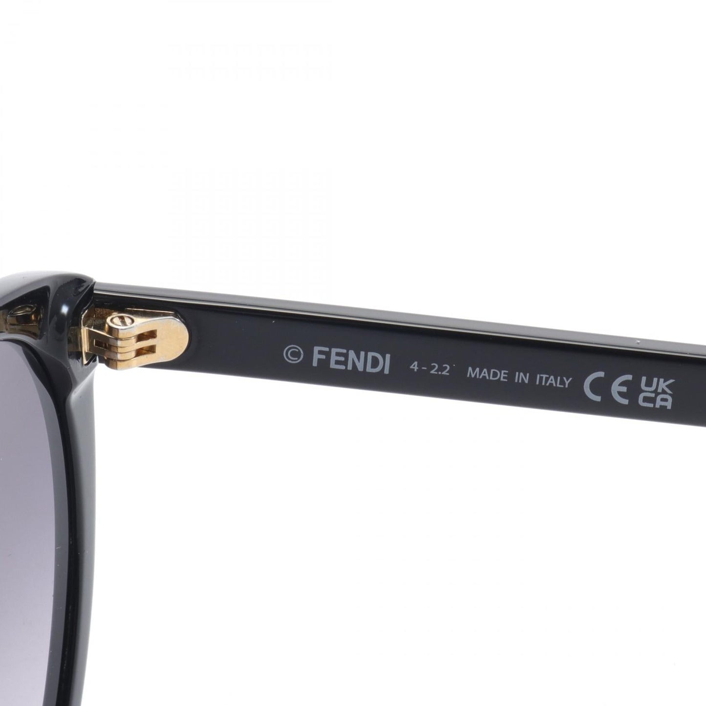 Luxury Fendi Sunglasses Others Black