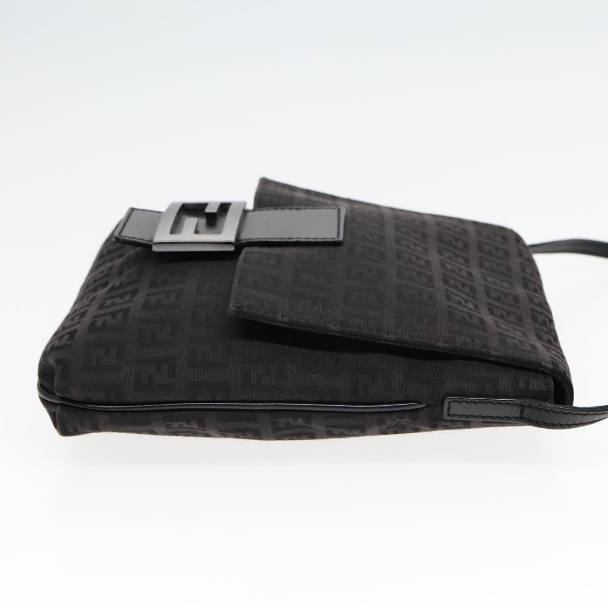 Luxury Fendi Zucchino Canvas Shoulder Bag Black93358
