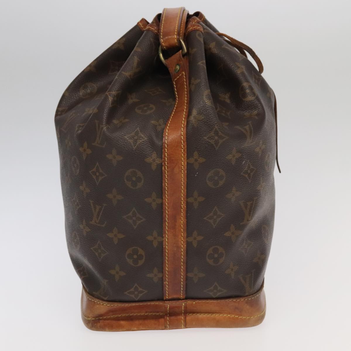 LOUIS VUITTON Monogram Noe Shoulder Bag M42224 LV 94136