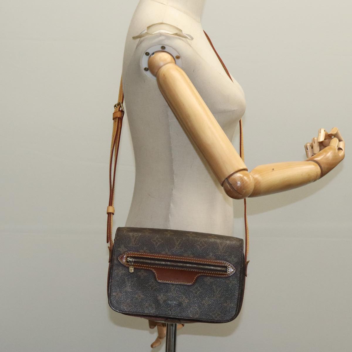 LOUIS VUITTON Monogram Saint Germain Shoulder Bag M51210 LV 96760