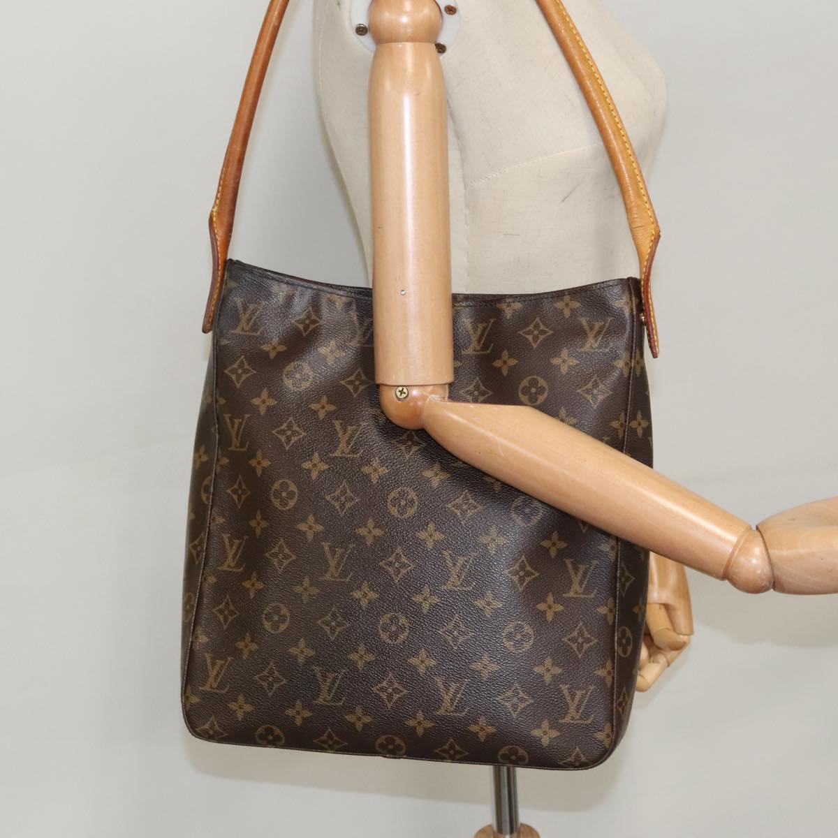 LOUIS VUITTON Monogram Looping GM Shoulder Bag M51145 LV 96781