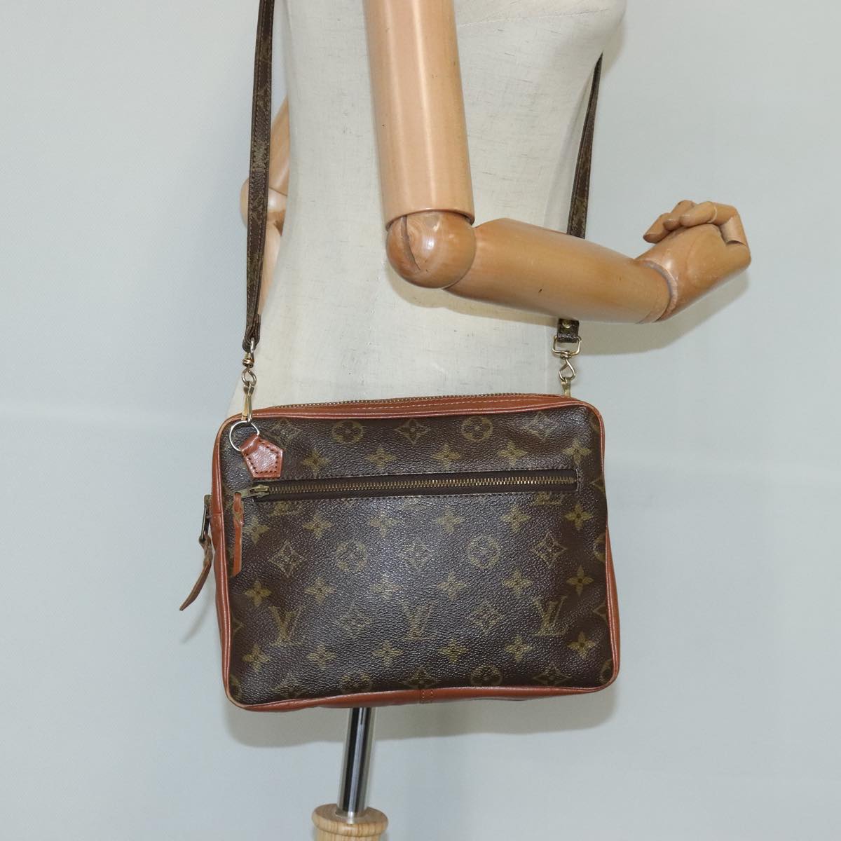 LOUIS VUITTON Monogram Sac Bandouliere Shoulder Bag M51362 LV 96935