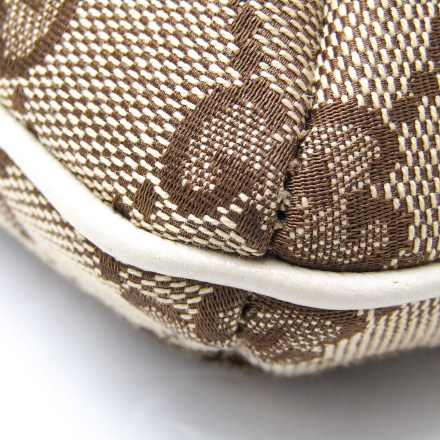 Gucci Canvas Clutch Bag ()