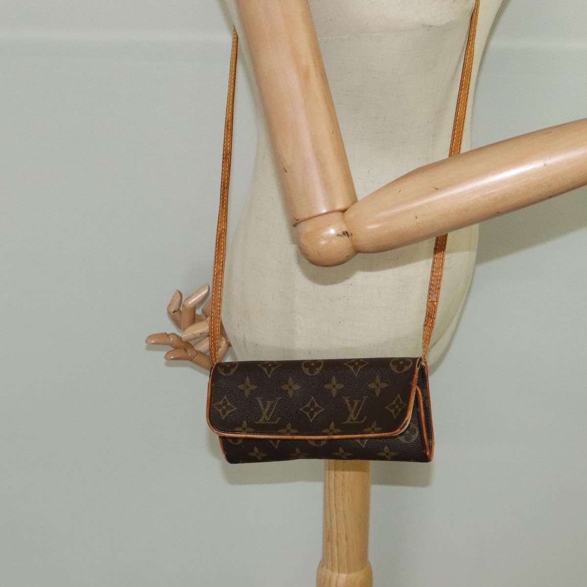 LOUIS VUITTON Monogram Pochette Twin PM Shoulder Bag M51854 LV 98019