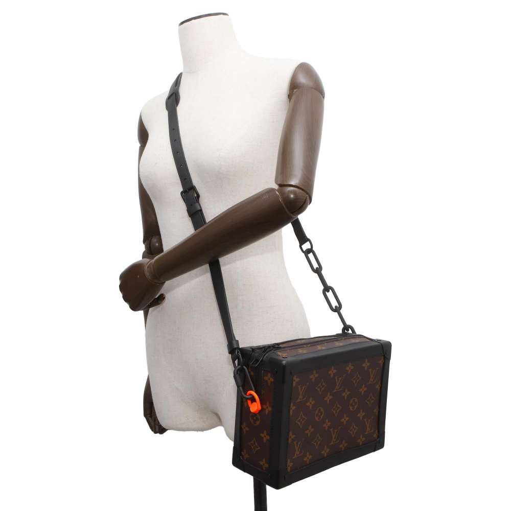 LOUIS VUITTON Soft Trunk Noir M44478 Monogram / Solar Powered Ray Virgil Abloh