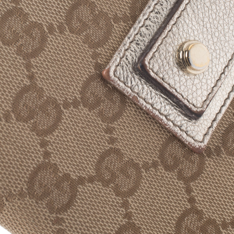 Luxury Gucci Trending 2025 Beige/metallic Gold Gg Canvas Abbey D Ring Compact Wallet..