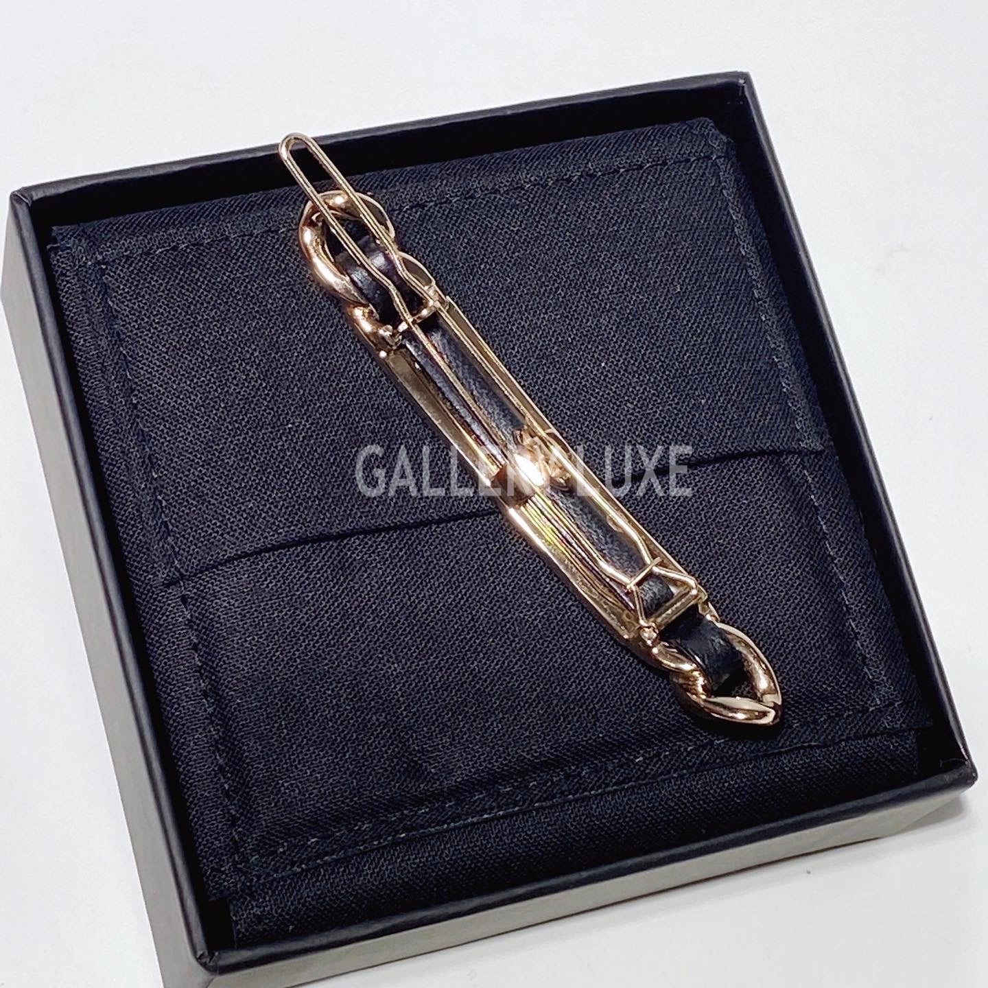 No.3323-Chanel Crystal Metal Leather Hair Clip