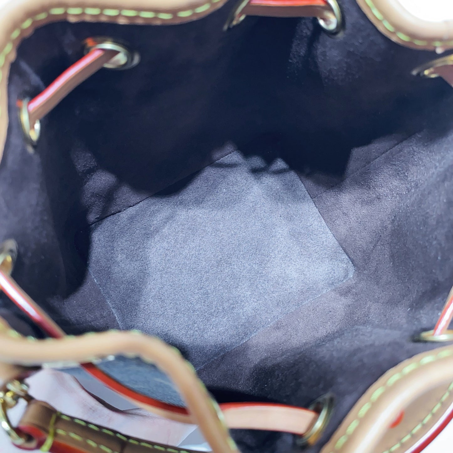 No.4250-Louis Vuitton Nano Noe