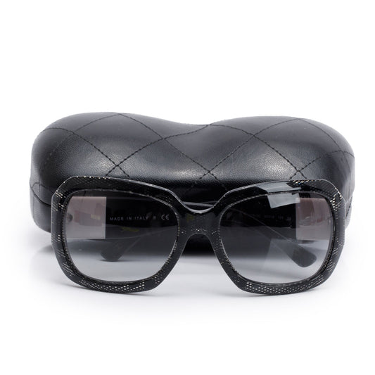 Chanel 5146 Black/White Acetate CC Logo Oversized Sunglasses