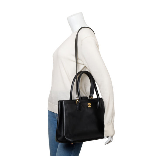 Chanel Black Caviar Leather Medium Executive Cerf Tote