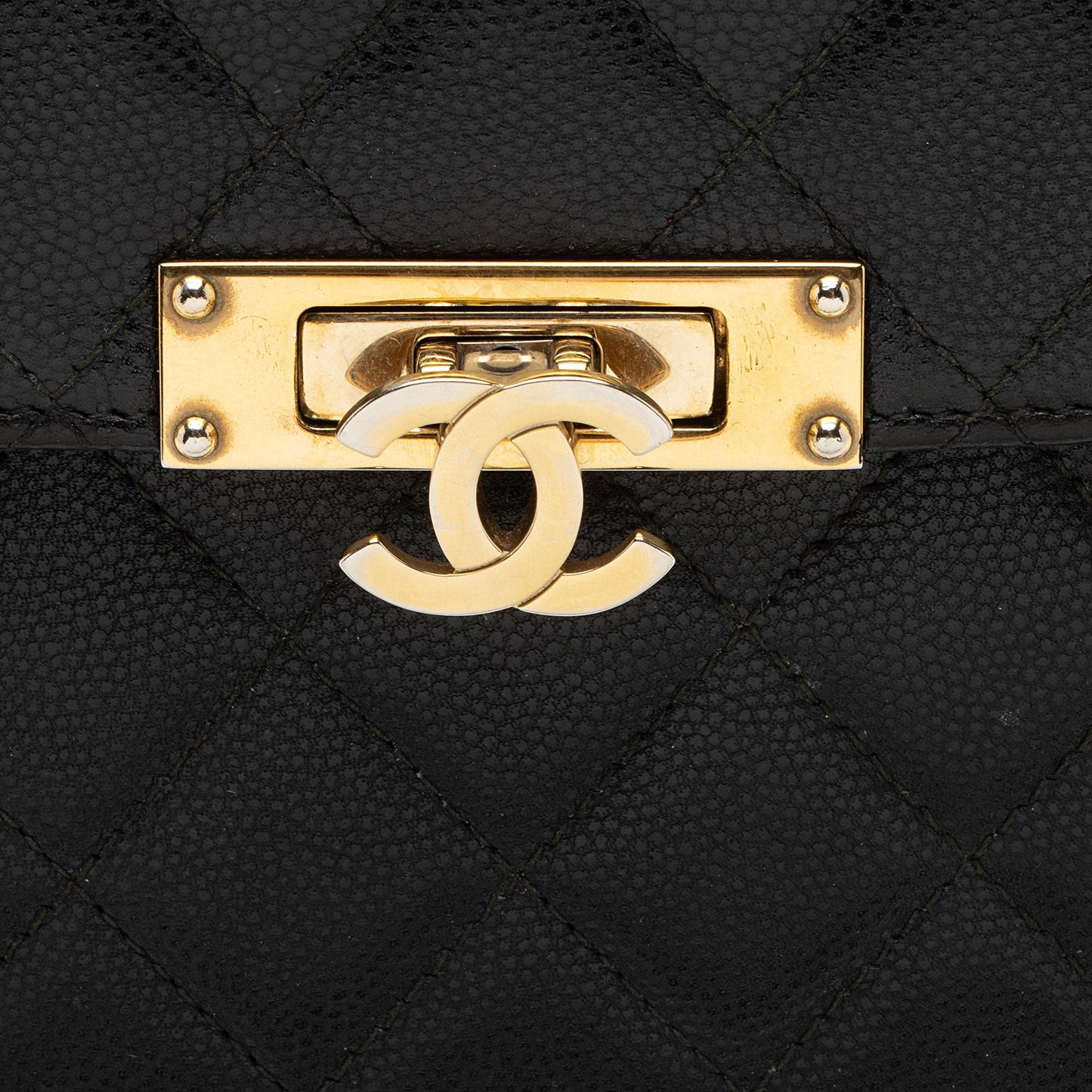 Chanel Caviar Leather Golden Class Phone Holder Crossbody (SHF-d2hiJL)