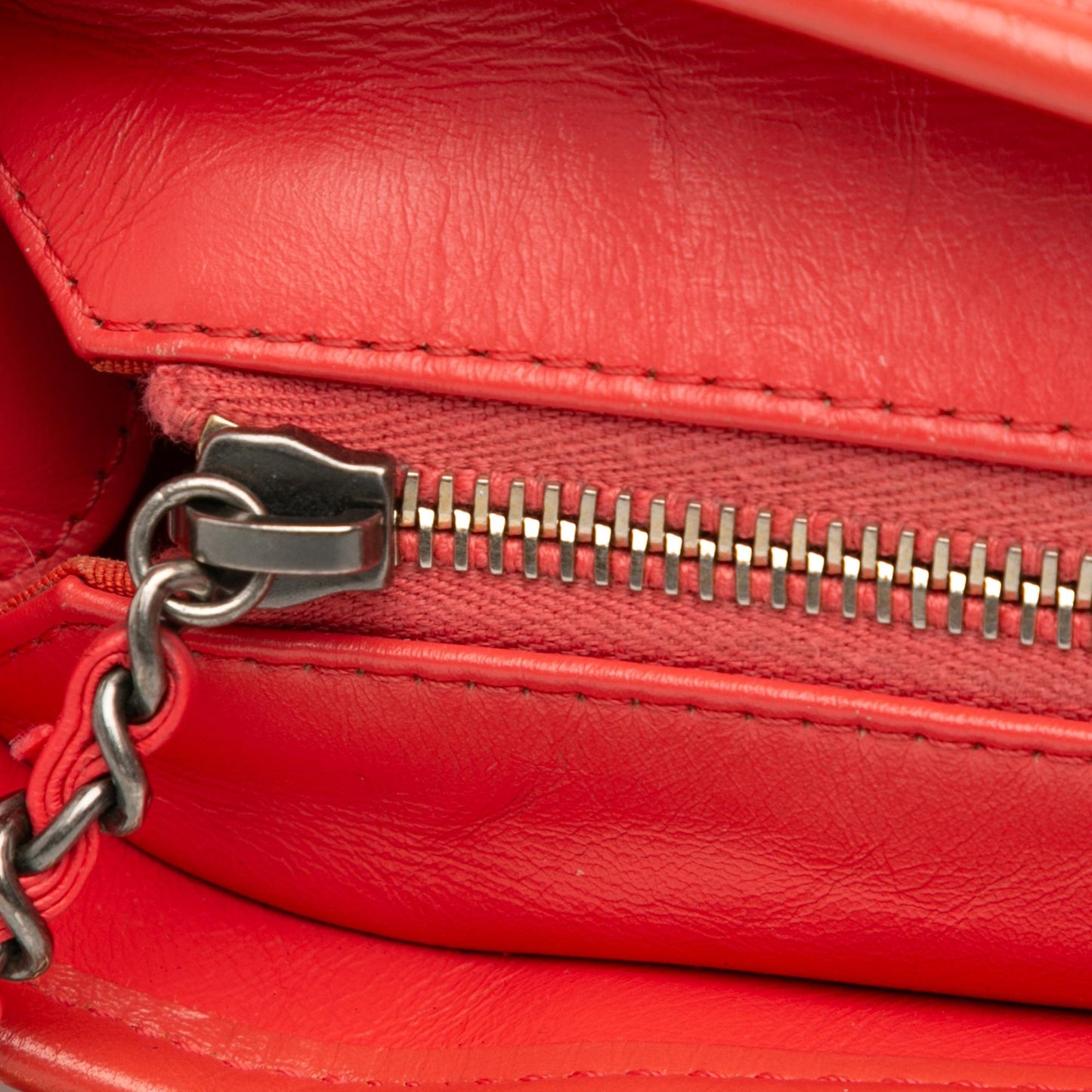 Chanel Small Aged Calfskin Gabrielle Crossbody (SHG-2DHNl4)