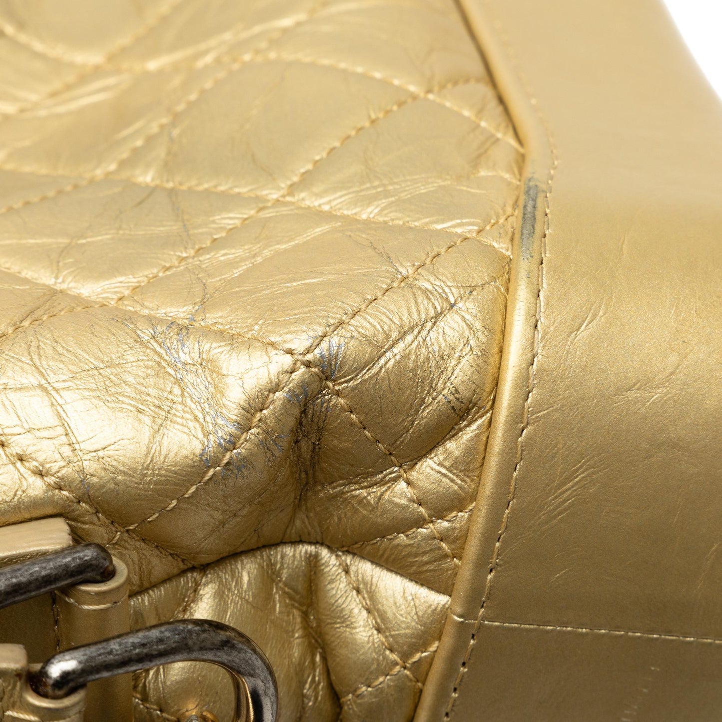 Chanel Small Metallic Lambskin Gabrielle Crossbody (SHG-RgUmSZ)