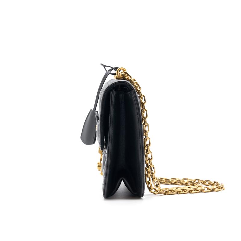 Luxury Dior Addict Medium Flap Bag