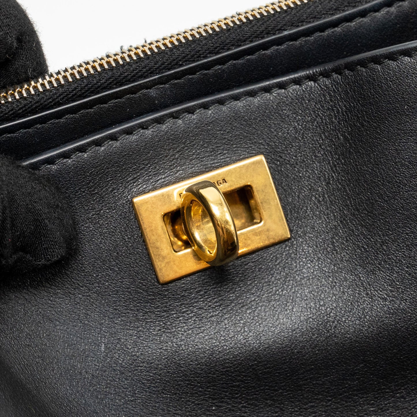 Balenciaga Rodeo Sling Pochette calfskin black GHW