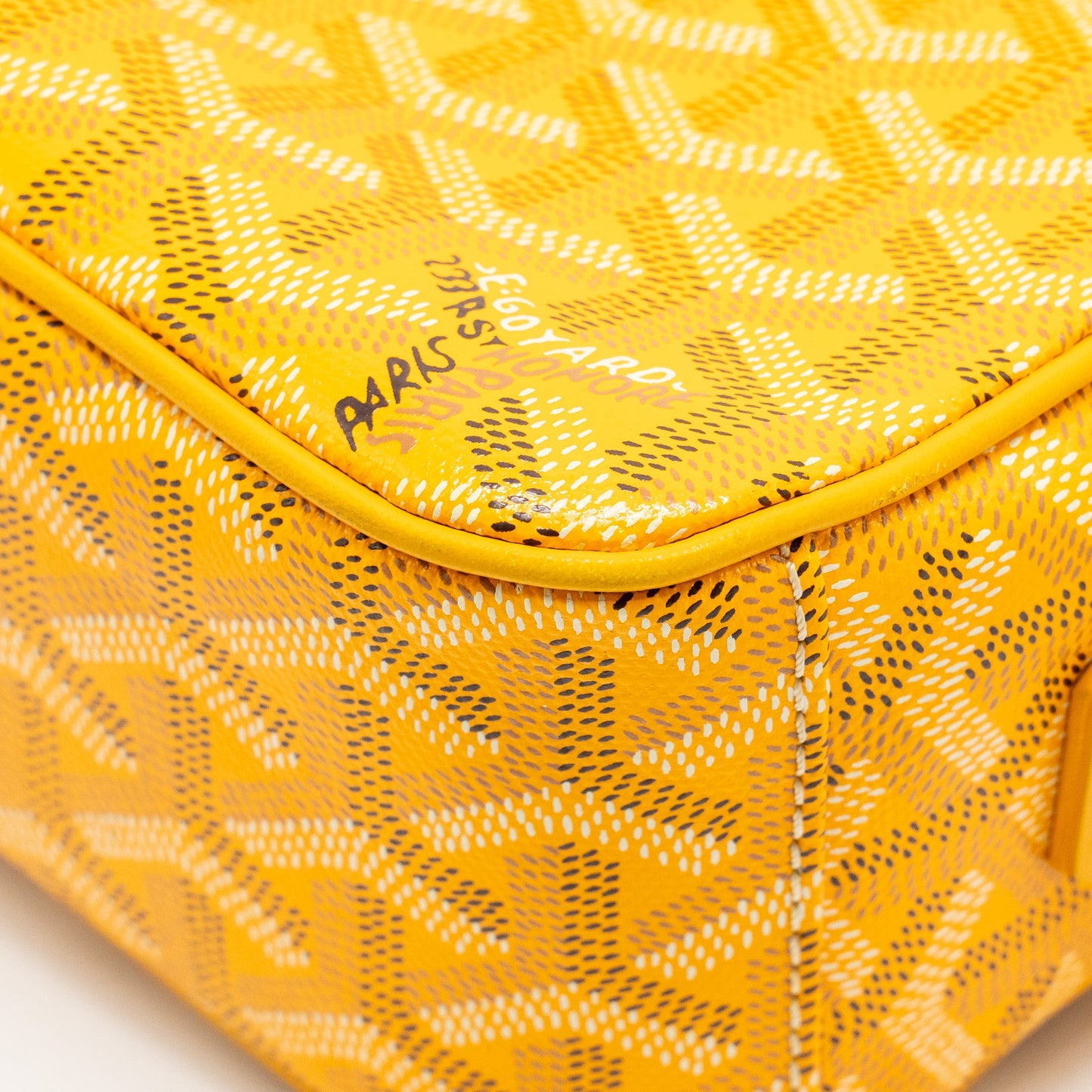 Goyard cape vert PM crossbody bag goyardline canvas yellow SHW