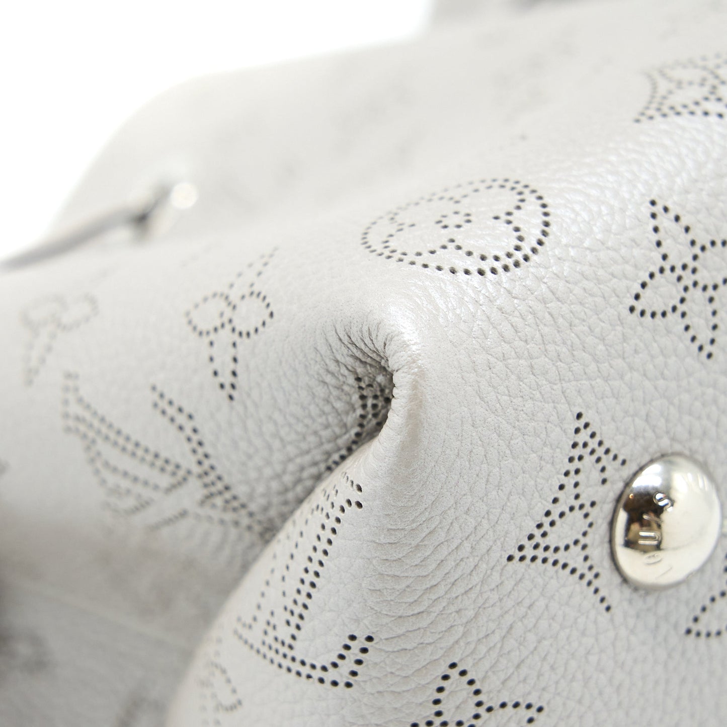 Louis Vuitton Bella Bucket Bag Calfskin Silver SHW (New Version)