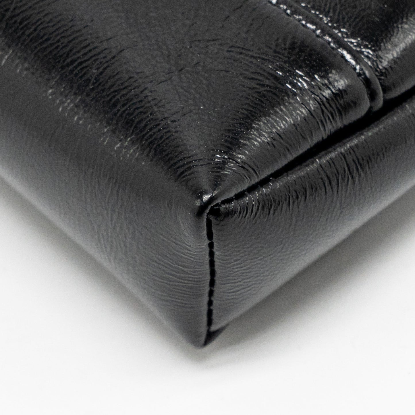 CHANEL Mini 31 Clutch with Chain Shiny Lambskin Black LGHW (Microchip)