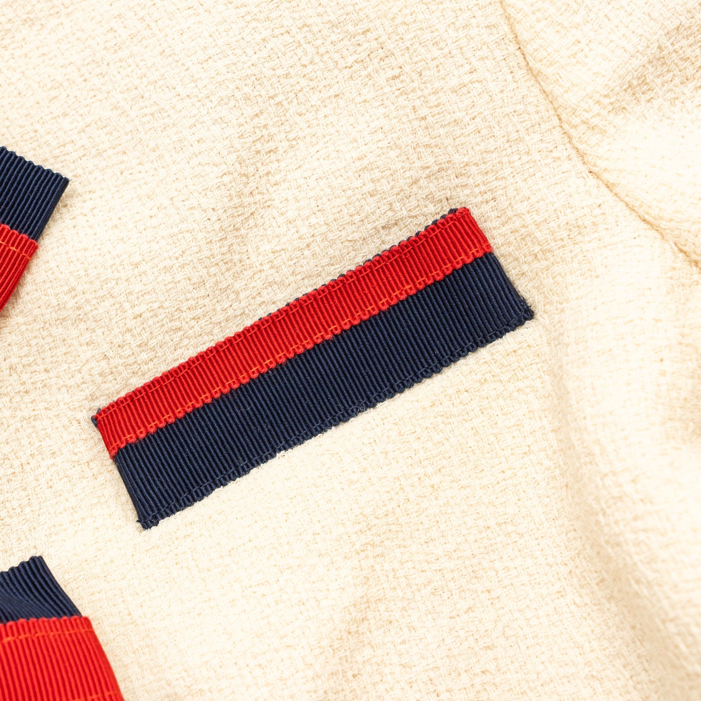 Gucci size 36 ribbon button mini jacket multicolour beige / navy/ red