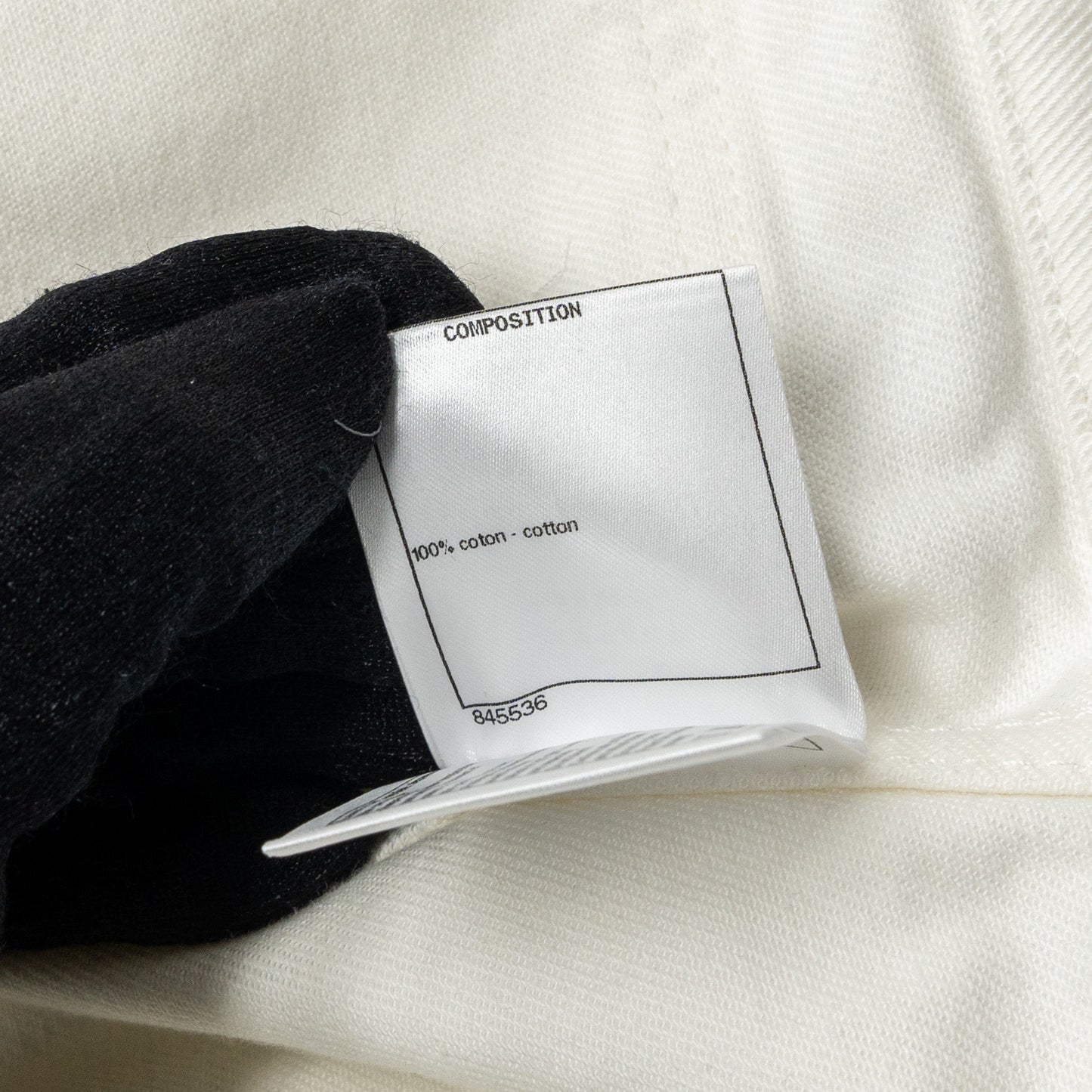 Chanel size 34 21P Camellia Jacket Cotton White