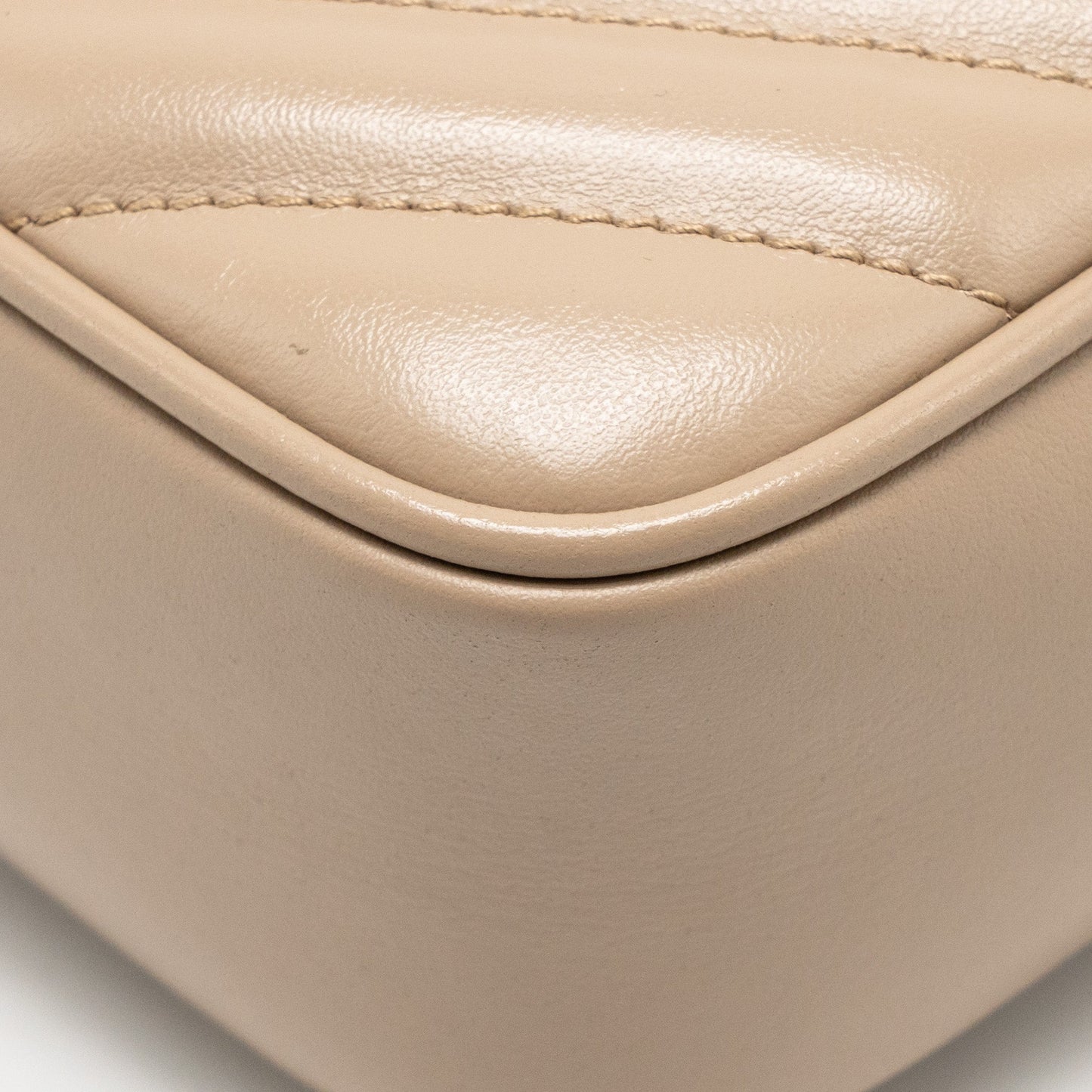 Saint Laurent/YSL Lou Camera Bag Calfskin Beige GHW