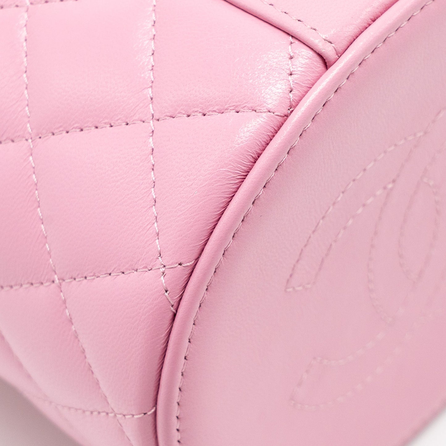 Chanel Top Handle Round Vanity Case Lambskin Pink LGHW