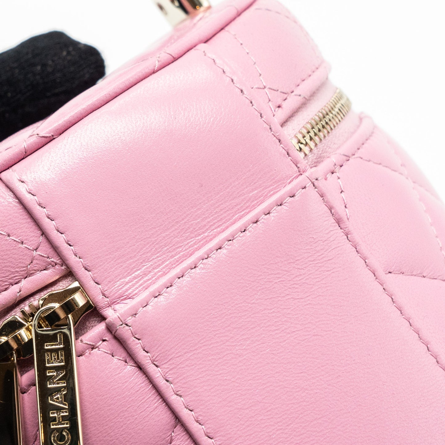 Chanel Top Handle Round Vanity Case Lambskin Pink LGHW