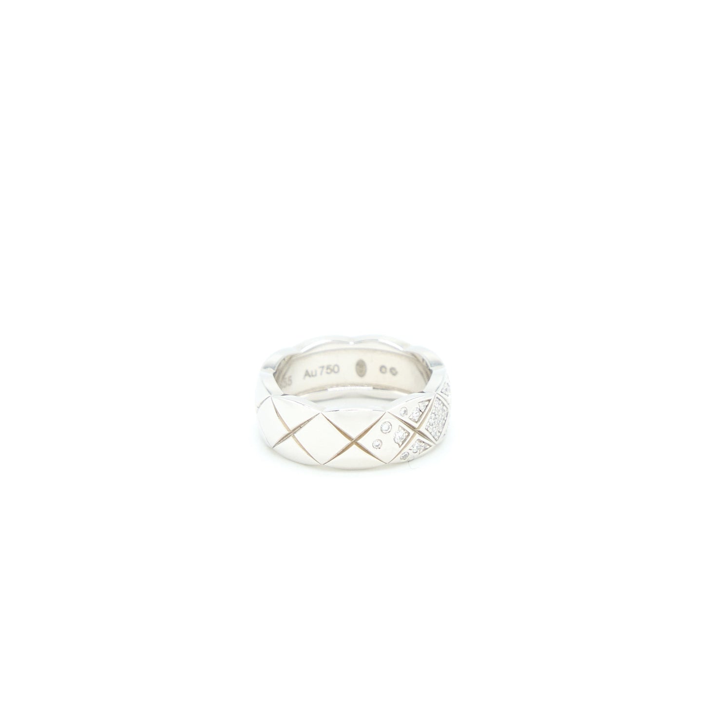 Chanel Size 49 Coco Crush Ring Quilted Motif Small Version 18k White Gold With Diamonds