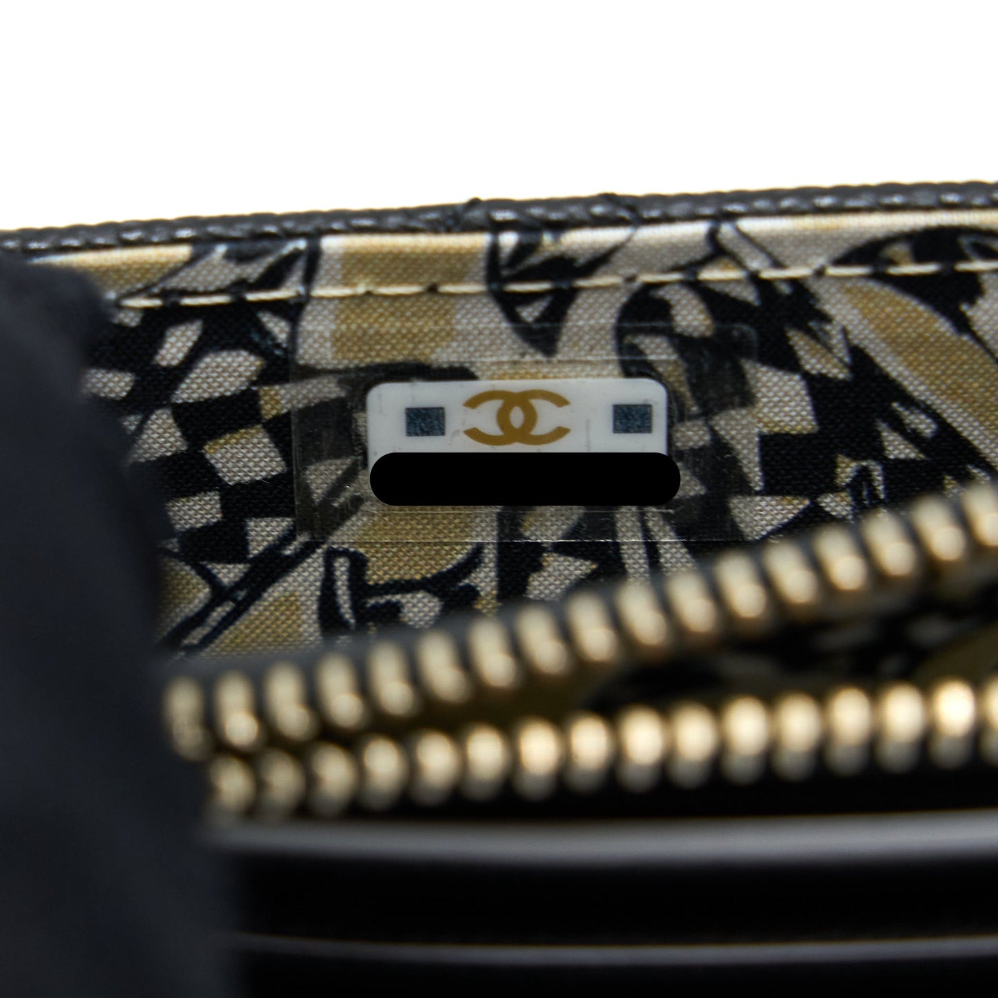 Chanel 23C Zipper Card Holder Caviar Black LGHW (Microchip)