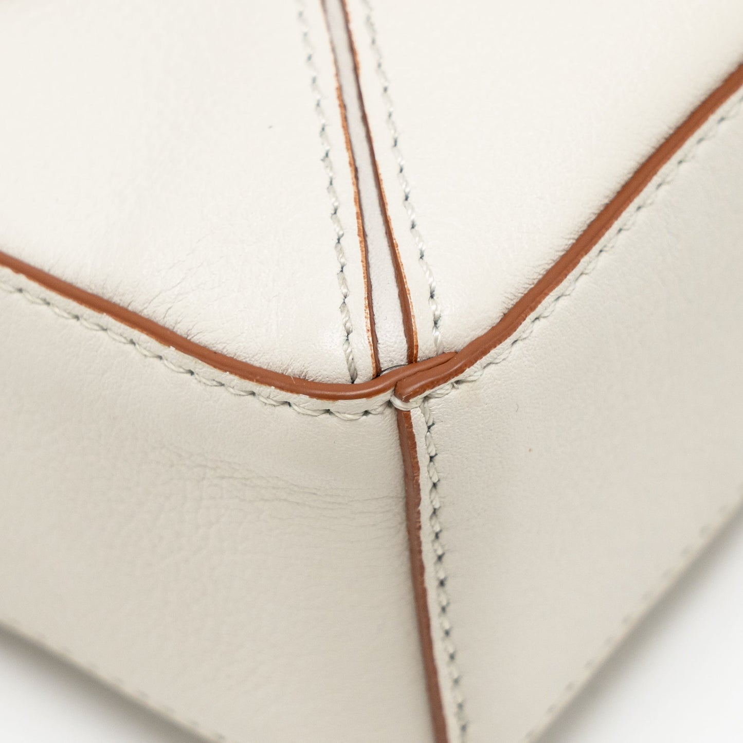 Loewe Nano Puzzle Bag Calfskin White SHW