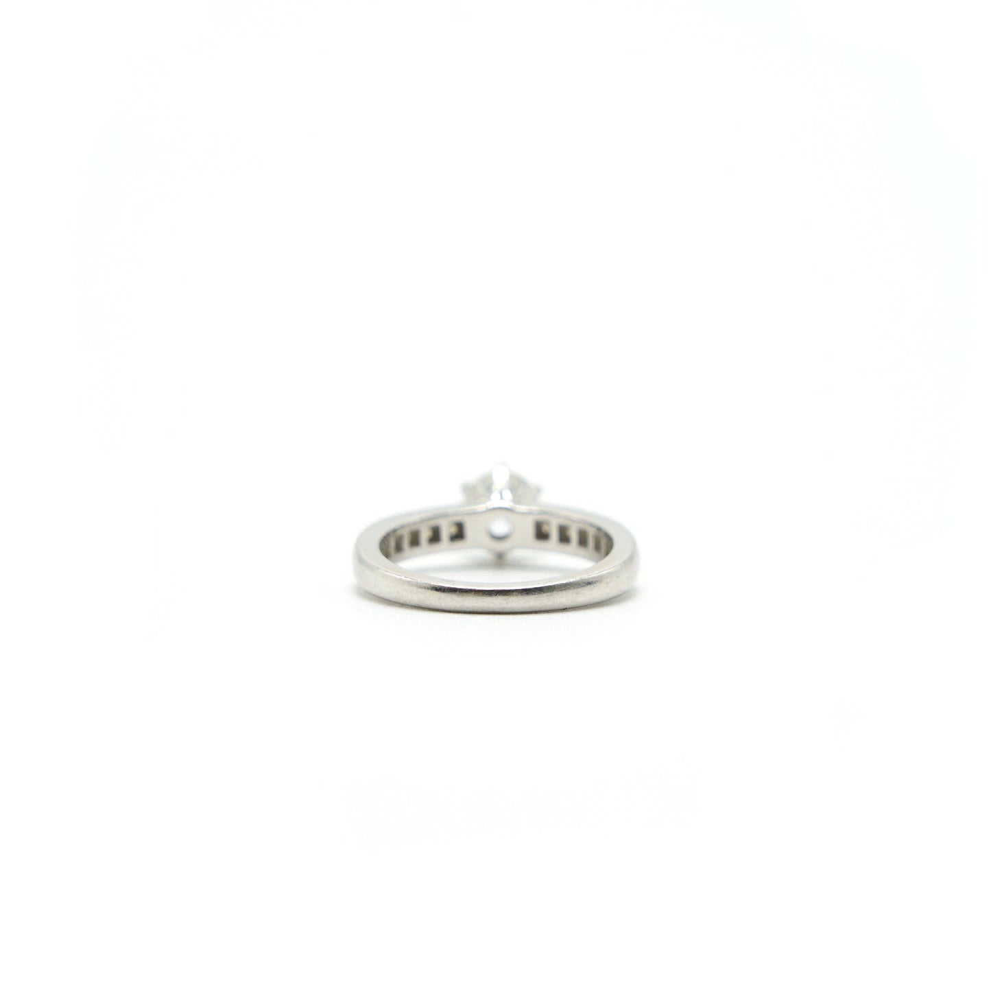 TIFFANY DIAMOND RING 0.76CT E COLOR VVS2