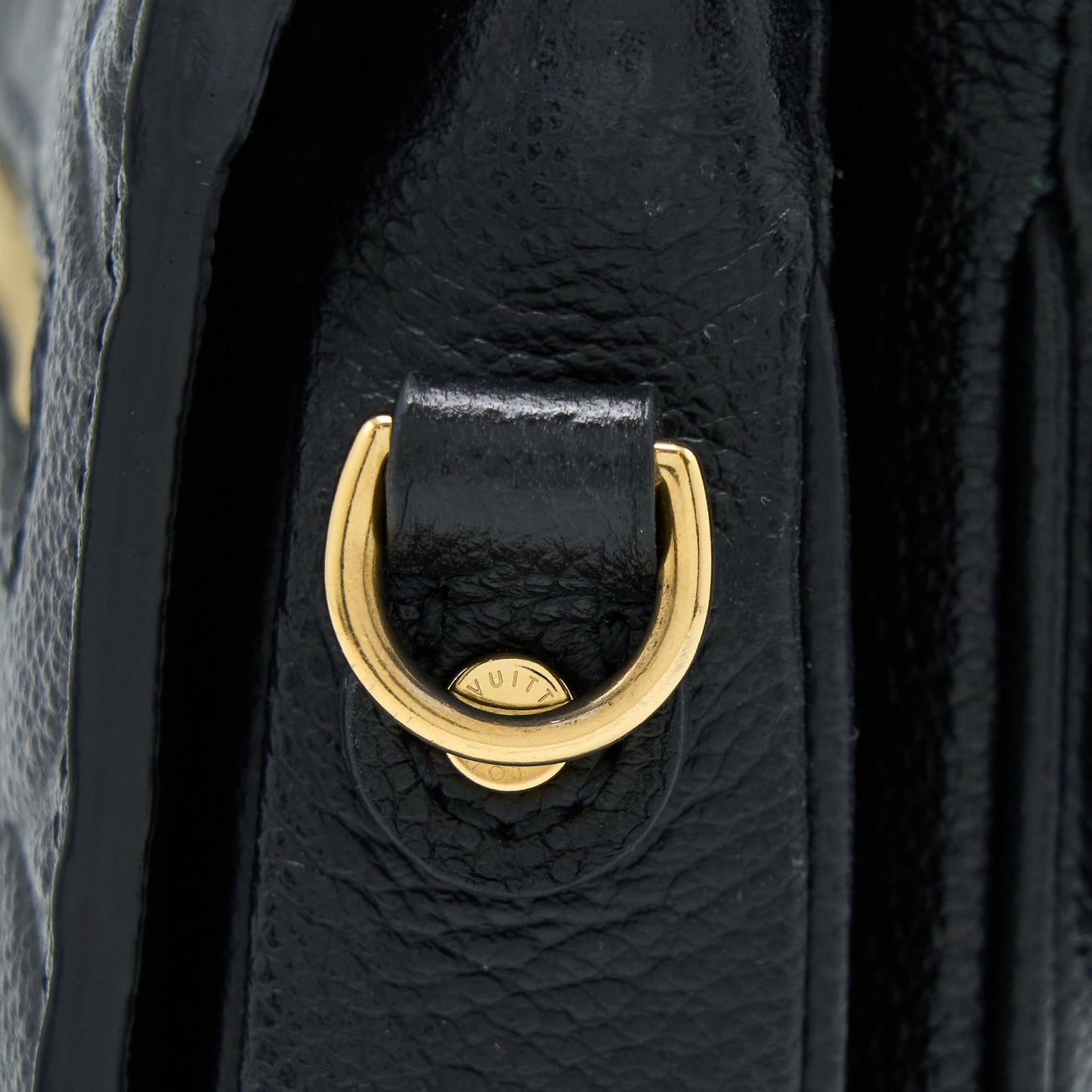 Louis Vuitton Pochette Métis Monogram Empreinte Black GHW