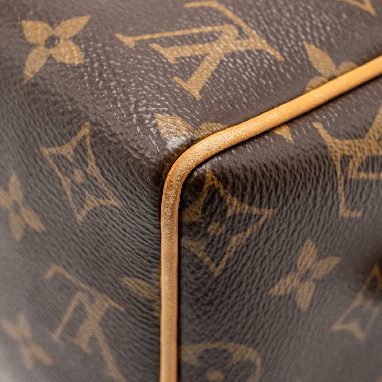 Louis Vuitton Speedy 20 bandouliere monogram canvas black strap GHW