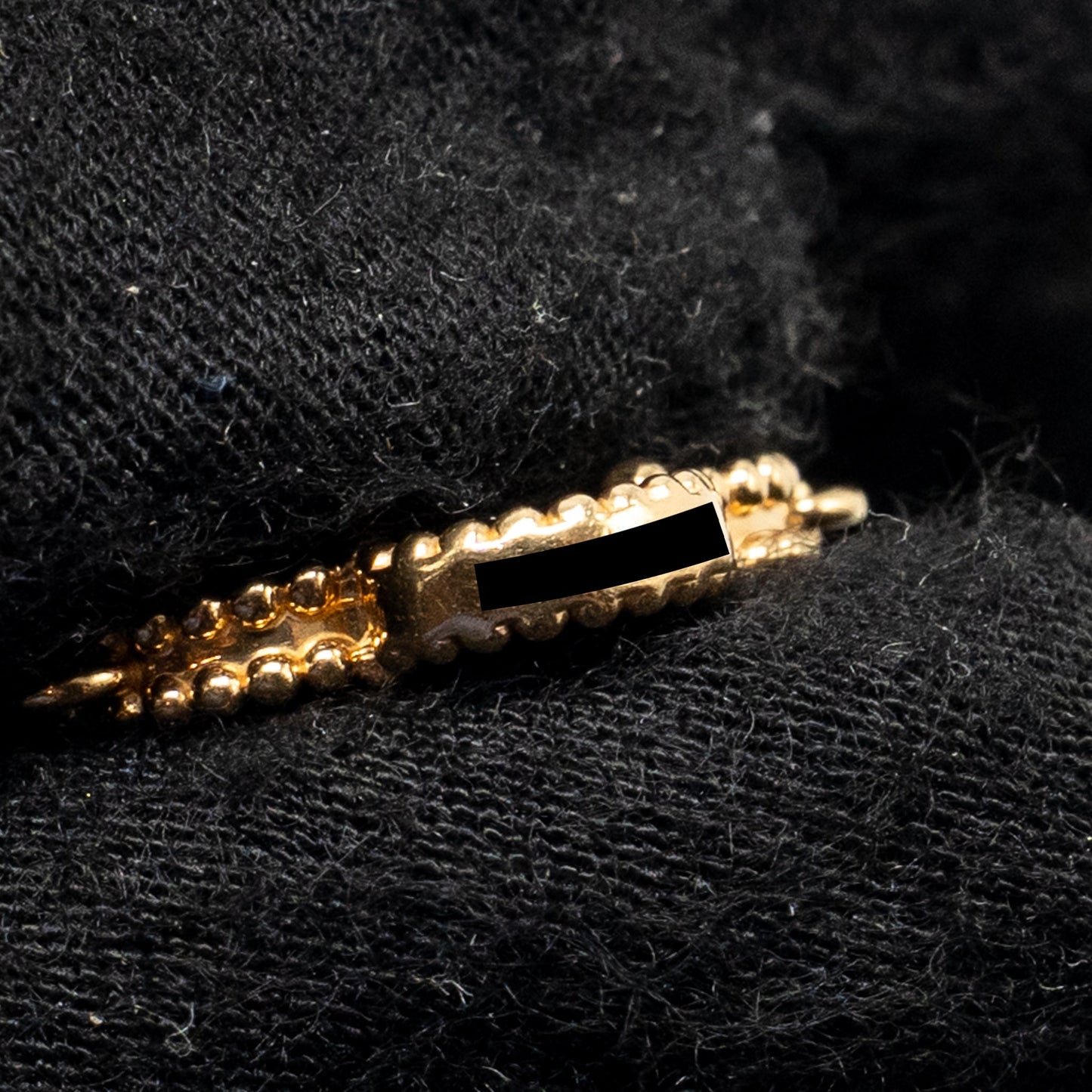 Van Cleef & Arpels Vintage Alhambra Bracelet 5 Motifs Onyx Yellow Gold