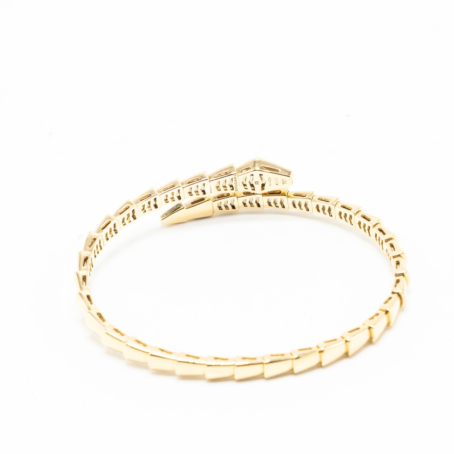 Bvlgari size M Serpenti Viper Barcelet yellow gold
