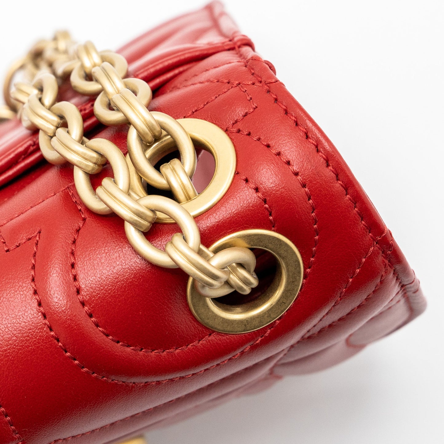 Salvatore Ferragamo glancing shoulder bag calfskin red GHW