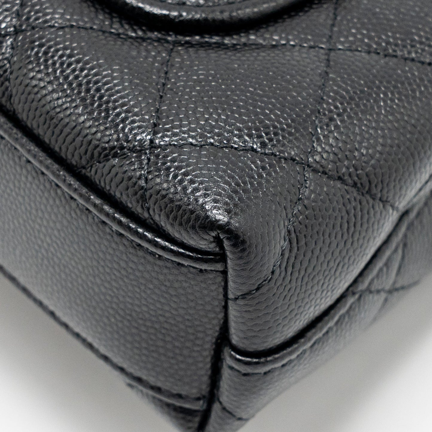 Chanel Coco Handle Mini Clutch with Chain Caviar Black LGHW (Microchip)
