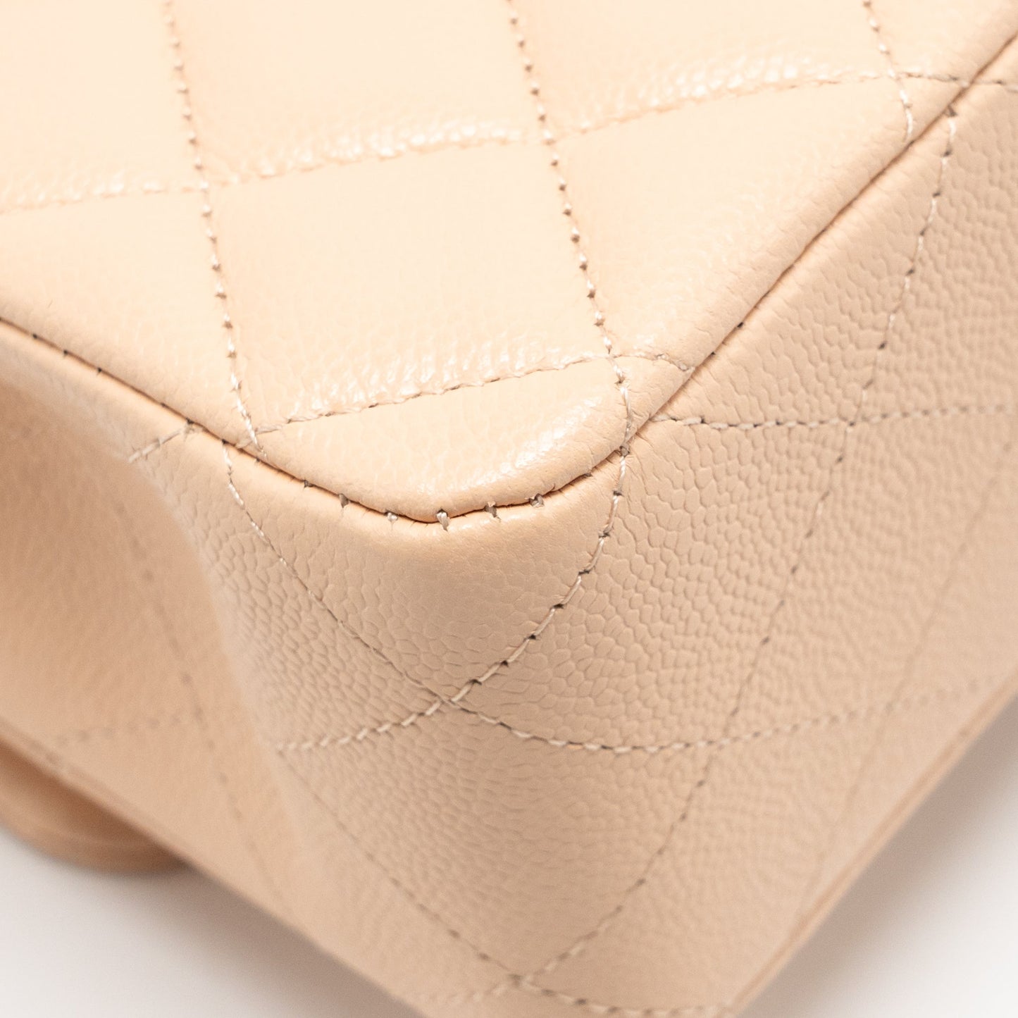 Chanel Medium Classic Double Flap Bag Caviar NN269 Beige LGHW (microchip)