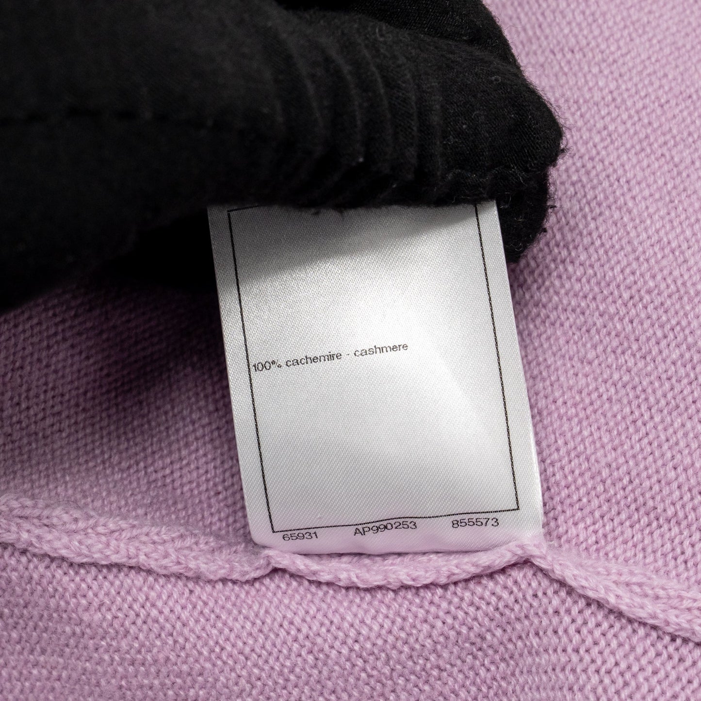 Chanel size 50 cardigan cashmere light purple