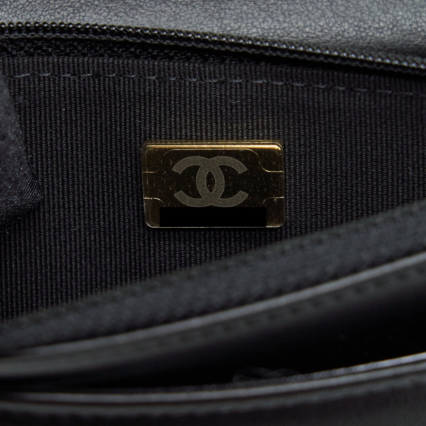Chanel Boy Wallet On Chain Caviar Black Ruthenium Sliver Hardware (Microchip)