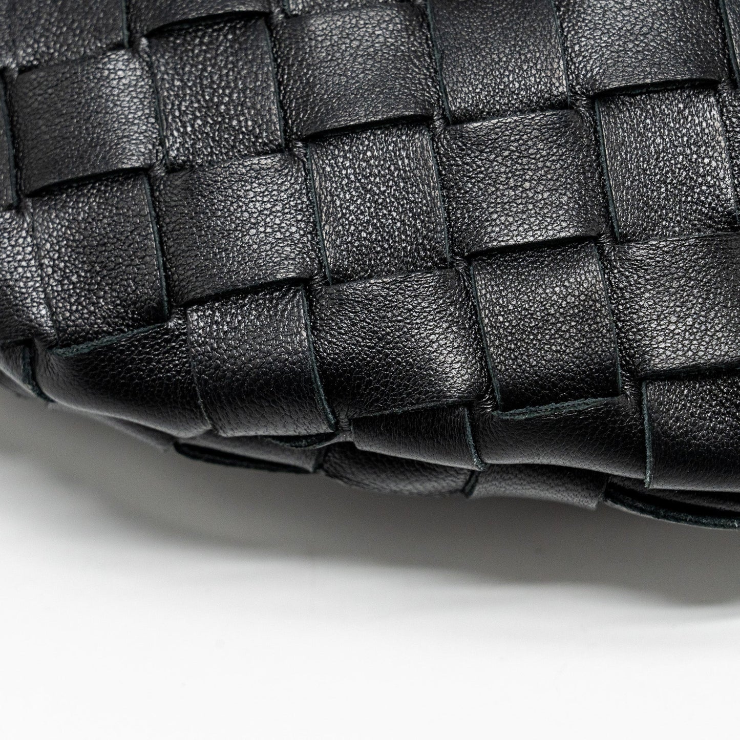 Bottega Veneta Medium Turn Pouch Lambskin Black GHW