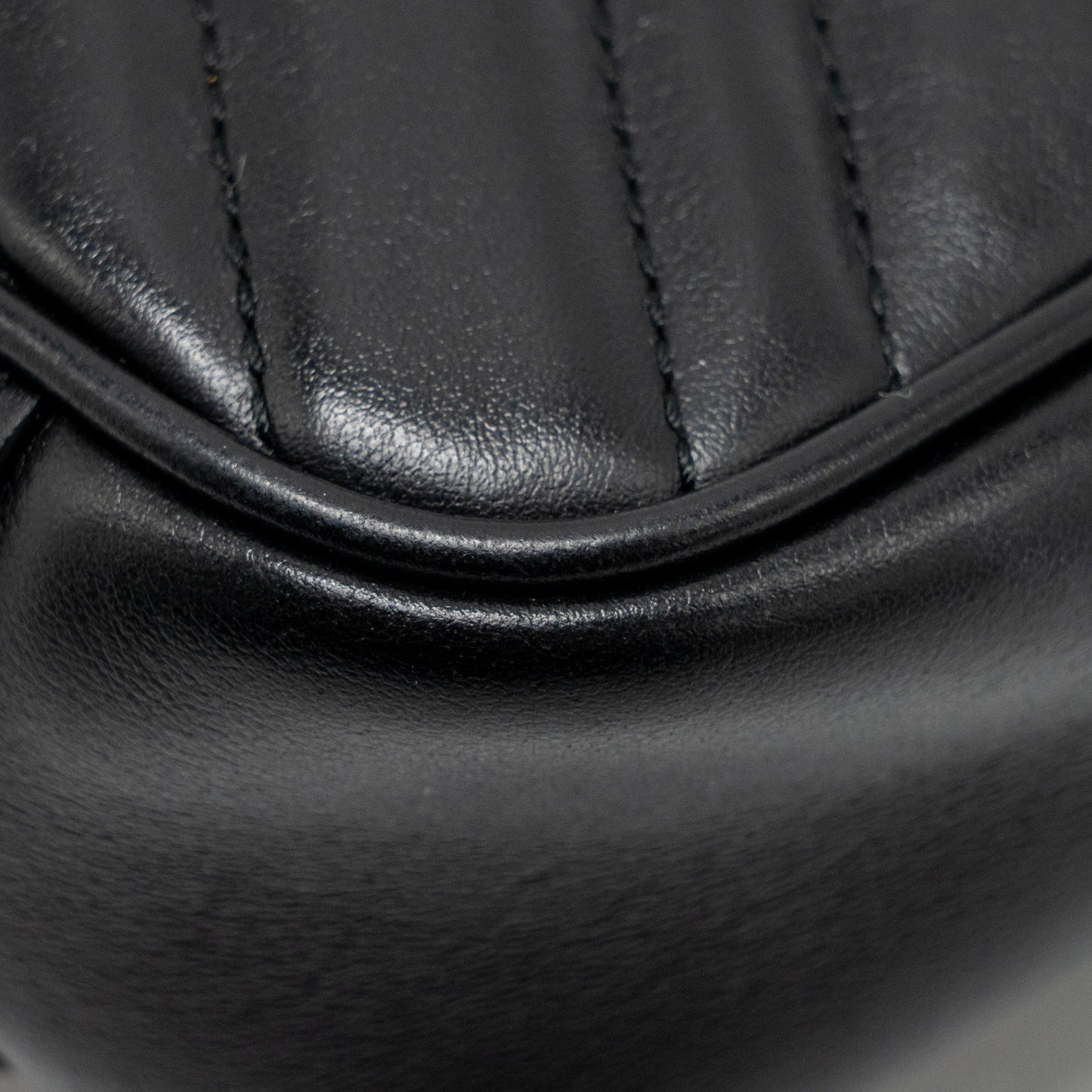 Gucci Mini GG Marmont flap bag calfskin black GHW