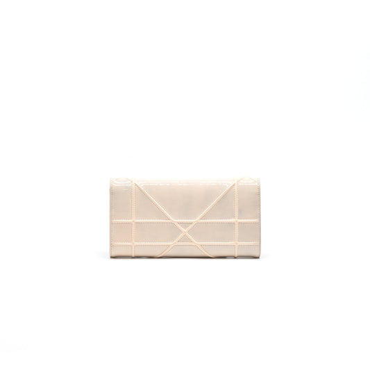 Luxury Dior Luxury Diorama Wallet on Chain patent leather beige LGHW