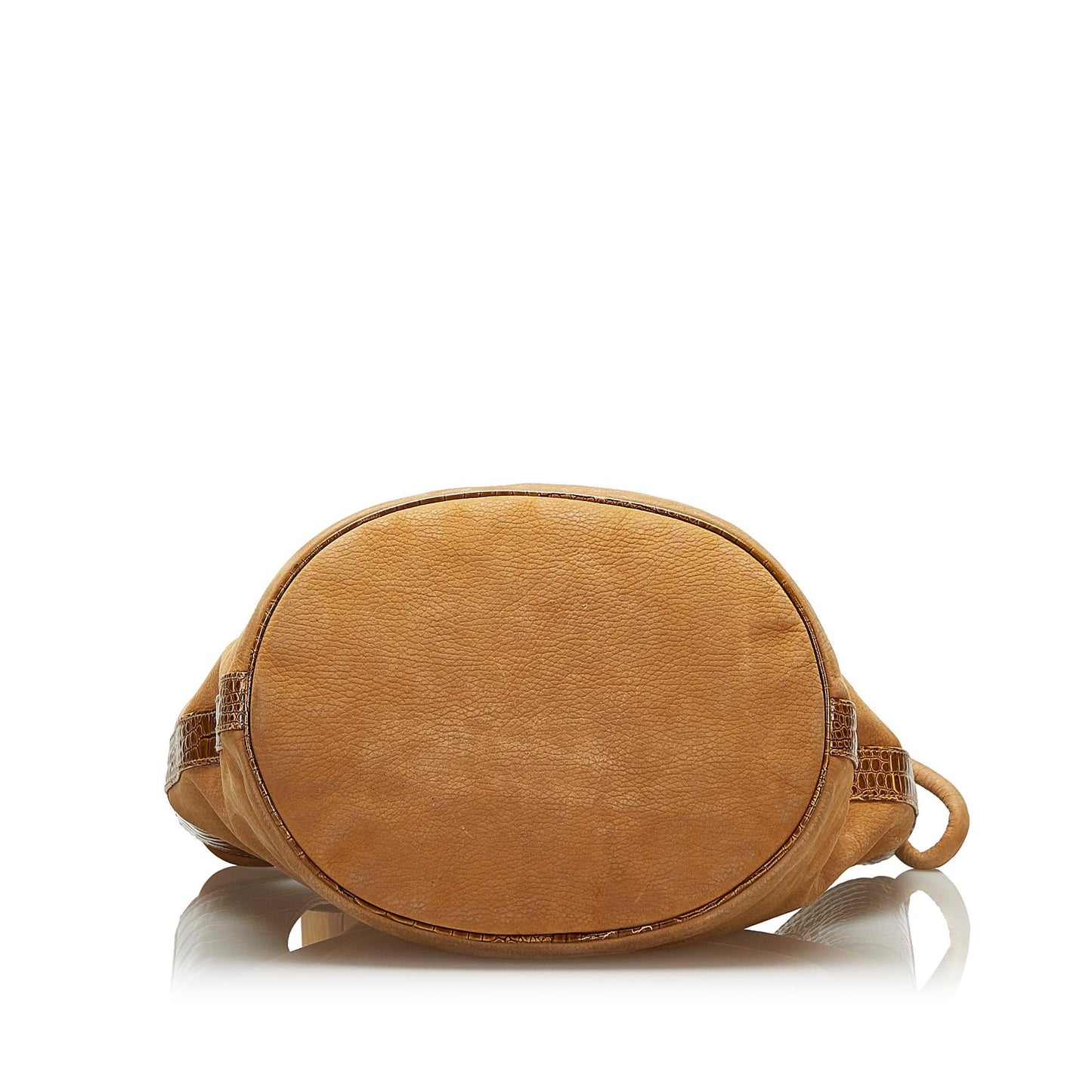 Luxury FendiEmbossed Bucket Bag (SHG-35932)