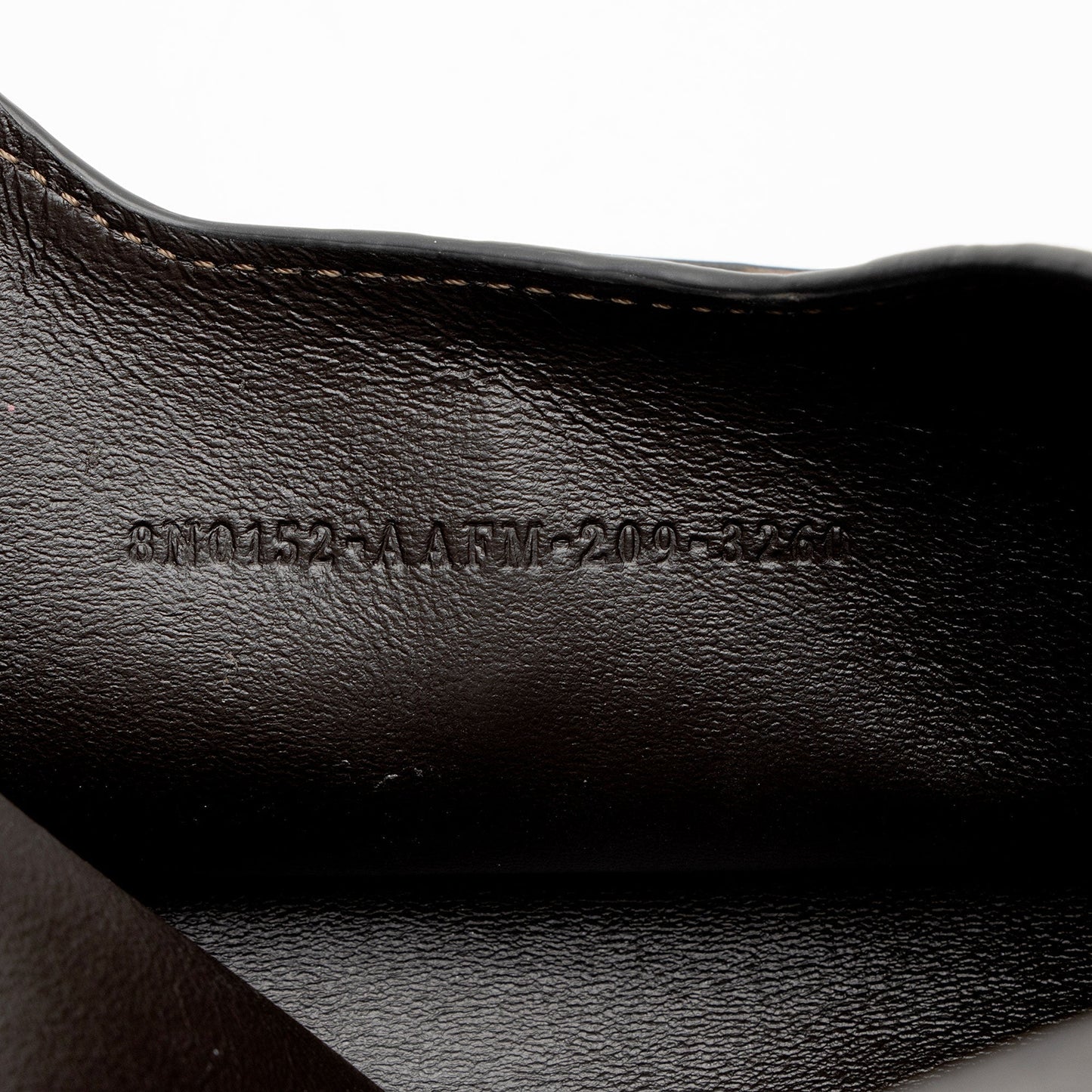 Luxury FendiFF Embossed Calfskin 1974 Envelope Pouch (SHF-qYNeEa)