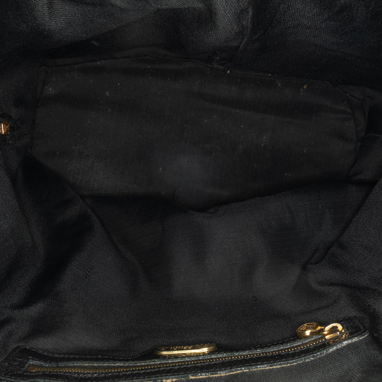 Luxury FendiLeather Drawstring Backpack (SHG-hBWU1r)