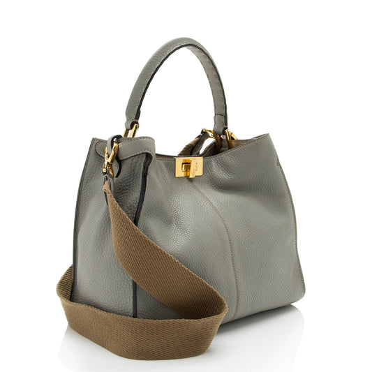 Luxury FendiLeather Peekaboo X Lite Medium Satchel (SHF-oEYida)